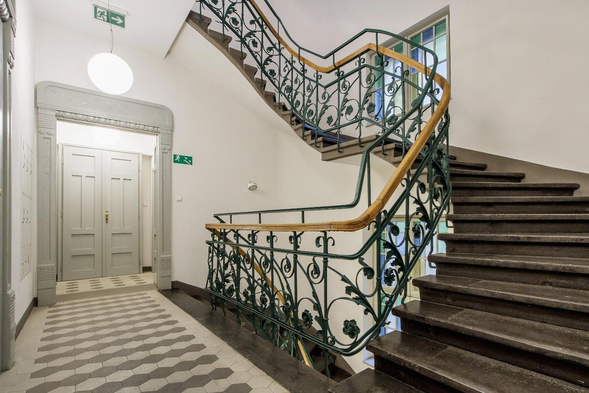 Main Station - 8 Rakowicka Street Apartment Krakow Exterior photo